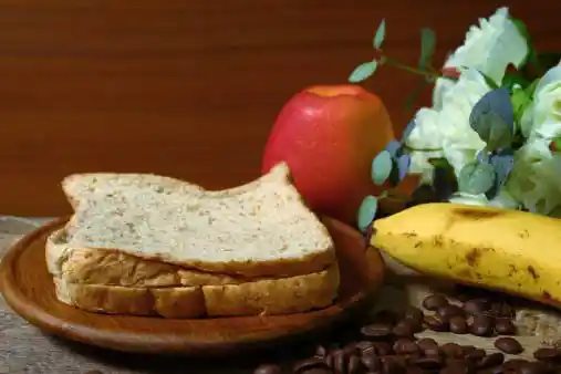 banana, bread, apple =